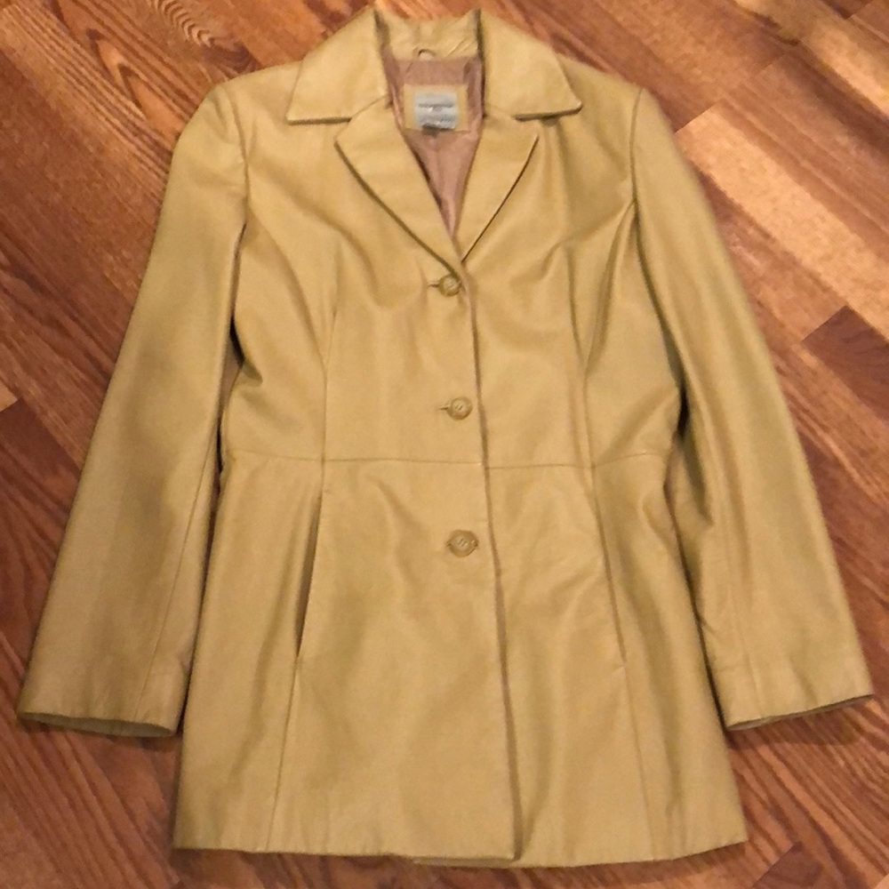 Leather jacket size medium by Colebrook & CO